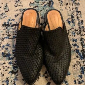 Corso Como black leather mules